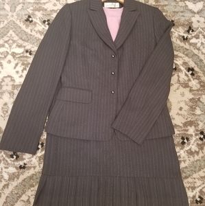 3 piece skirt suit